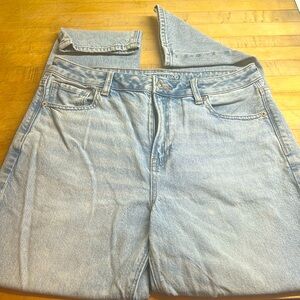 Mom jeans